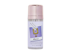 Mini- Sprej fiksues për grim Revolution - *Friends X Revolution* - Monica, 30 ml